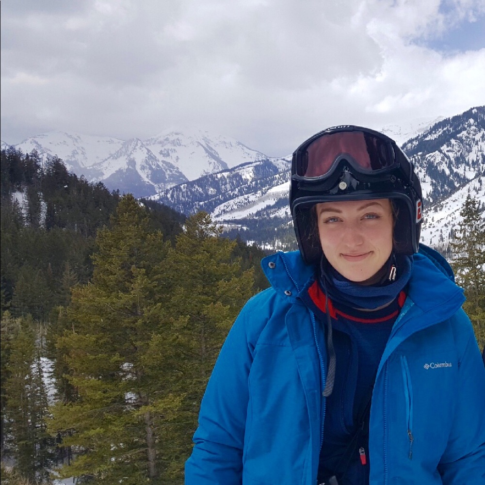 Meet your Posher, Carly